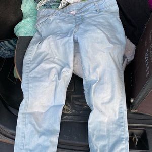 low waisted light jeans